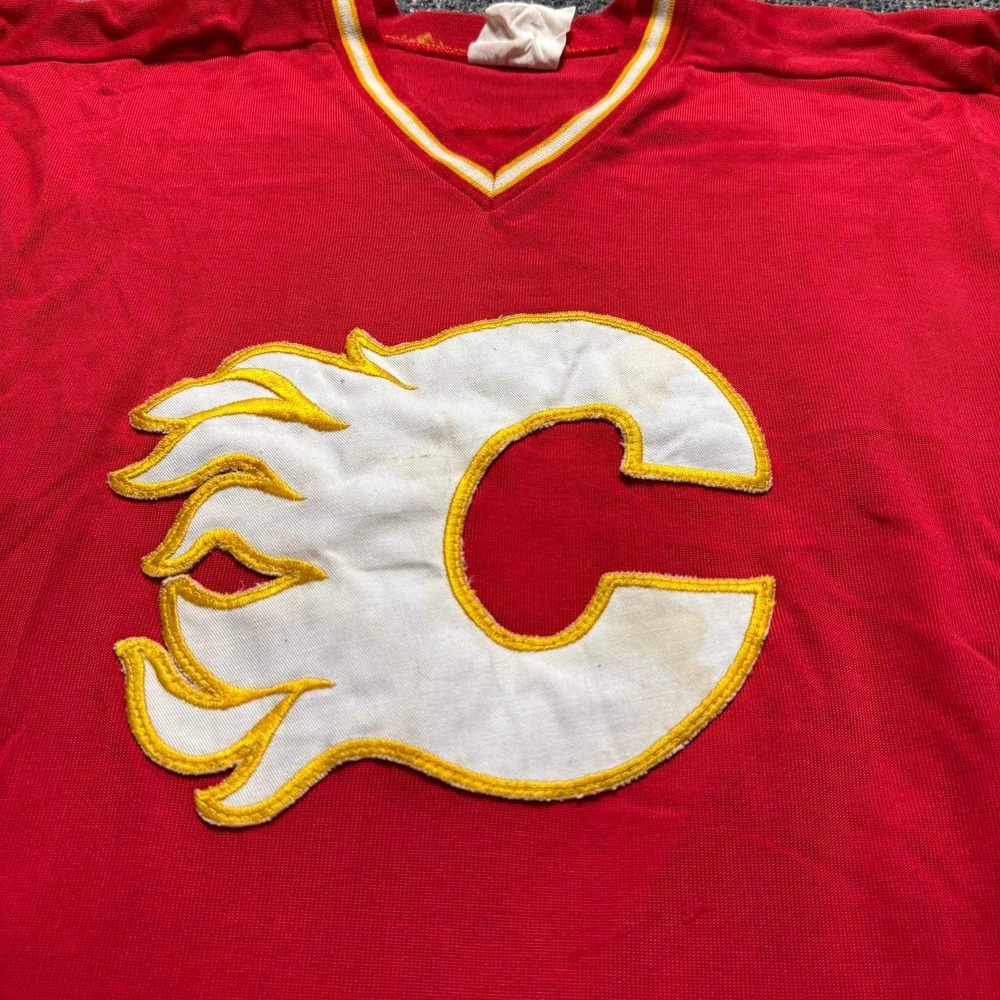 Vintage Calgary Flames NHL Jersey‎ Mens XL Red 80s Hockey Mesh Streetwear - Picture 4 of 13